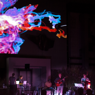 Live Visuals  für Dombert's Urban Jazz, Stadtpark Regensburg, Foto (C) T. Holzmann, 2014